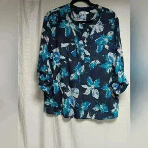 Carve Designs 💯 ORGANIC cotton Long Sleeve V neck  Pull over. Ladies Size L